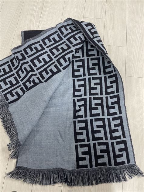 fendi 목도리